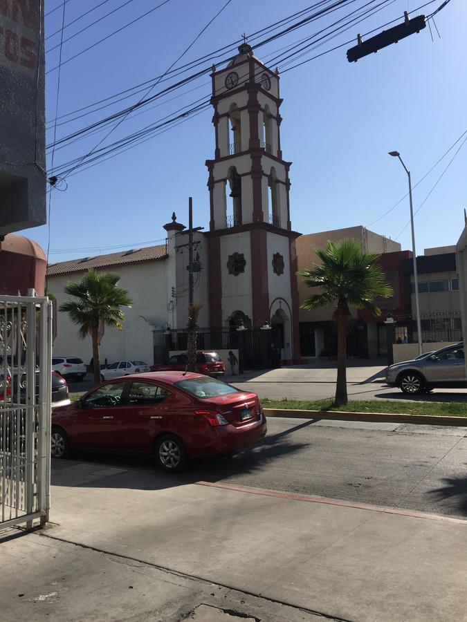 Pied-A-Terre Center Of Tijuana Apartment Exterior photo